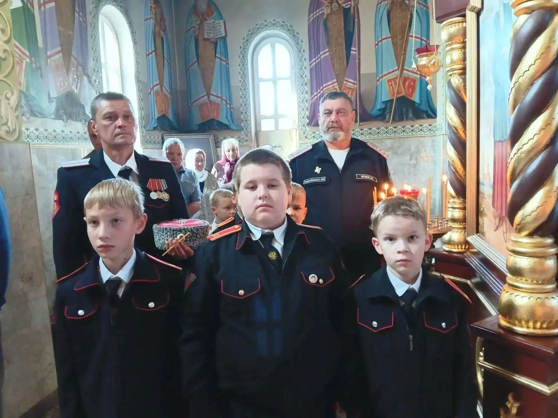 С верой в сердце: 3 «А» казачий класс посетил родной храм