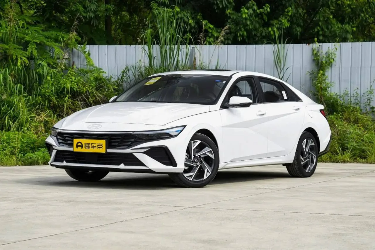 🇨🇳 Новый Hyundai Elantra для Марселя