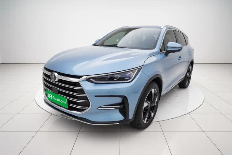 🚗 BYD 2023