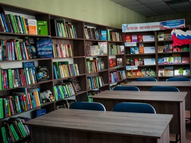 Детскую библиотеку в Горловке модернизируют по модельному стандарту (фото)