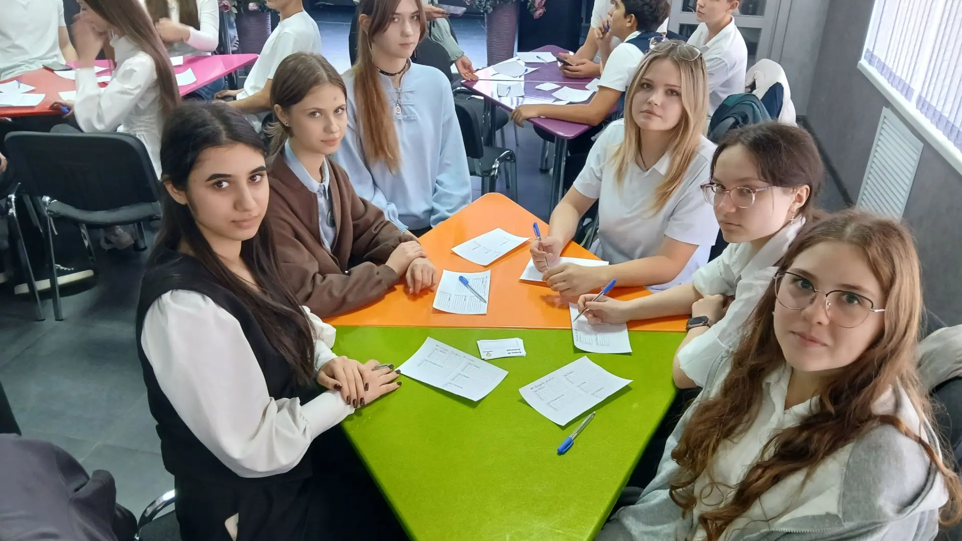 Учащиеся МКОУ СОШ 11 пос.Нового приняли участие в интеллектуальной игре «Перекрёсток – ...