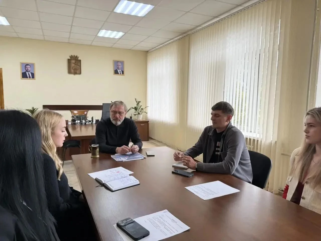 Стратегию развития Мангушского округа обсудили с молодежью