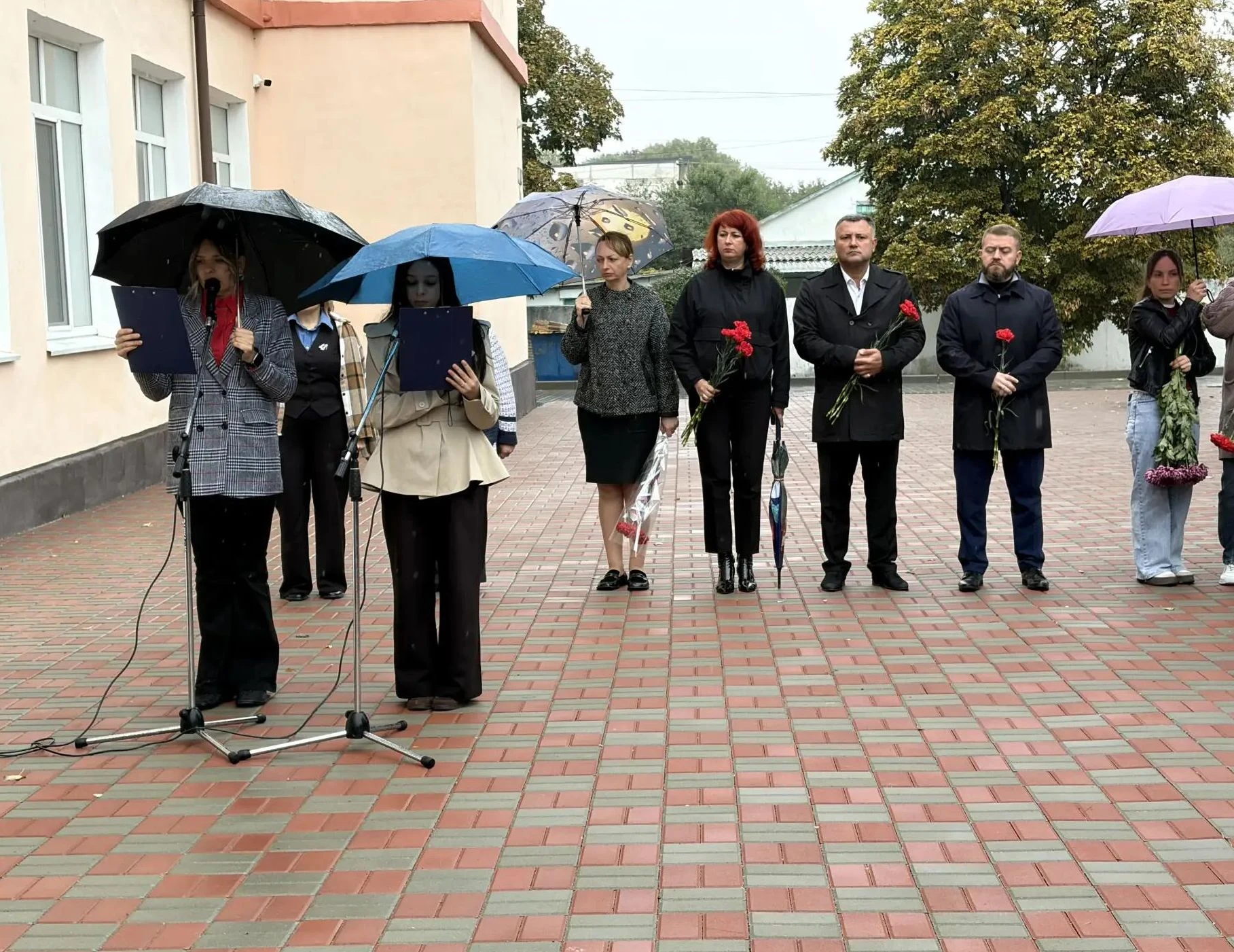 В средней школе №3 им. Героя Советского Союза Я.И.Чапичева состоялась церемония открыти...