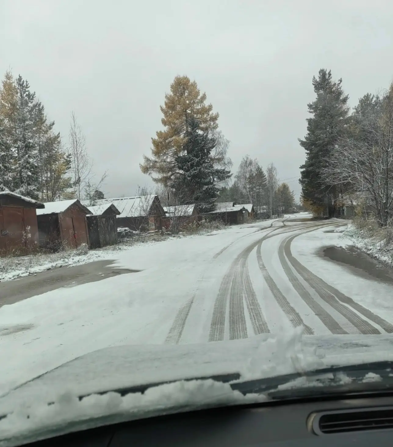 ❄ Первый снег выпал в Архангельской области.