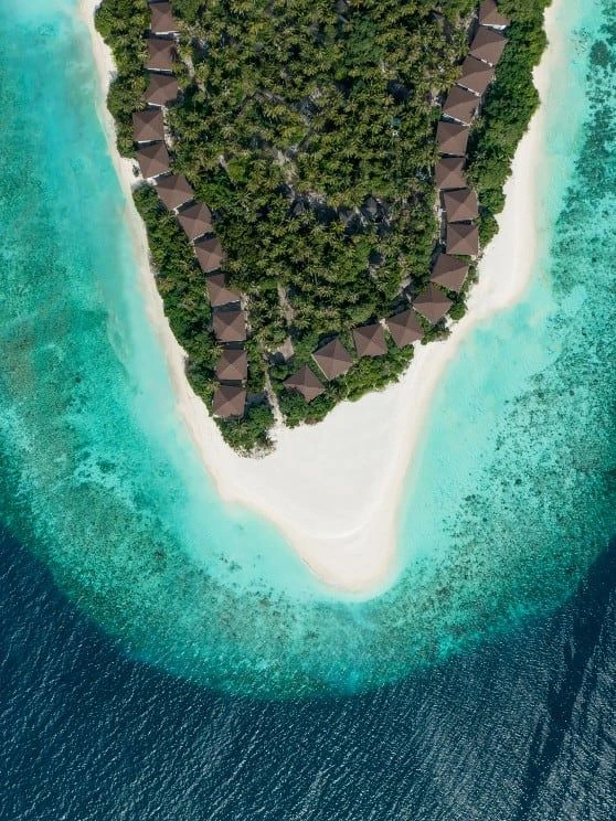 🏝️ Мальдивы в октябре: выбирайте свой райский остров!