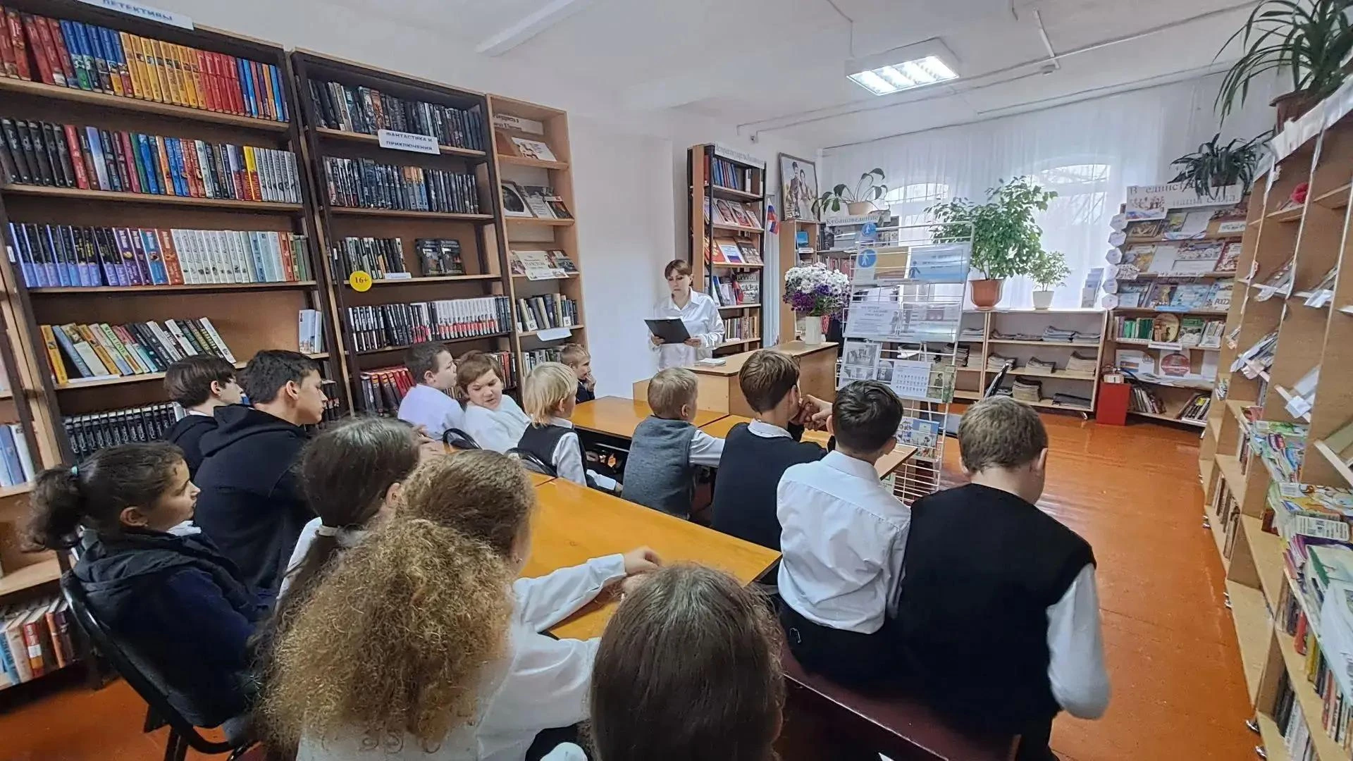 Урок доброты и чуткости провели сегодня в Новополянской библиотеке