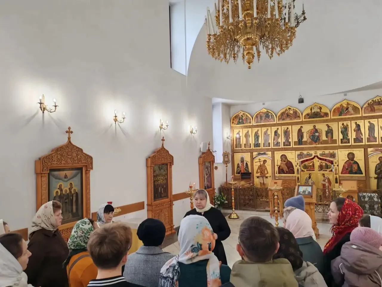 🍁✅Сегодня после Божественной Литургии на Подворье был отслужен молебен на начало учебн...