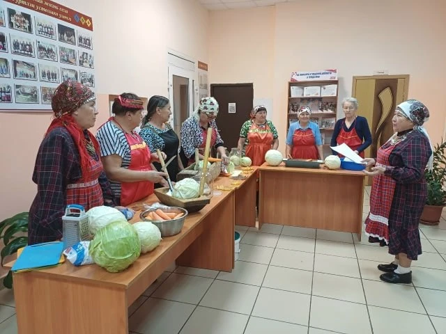 🥬 В Бавлинском районе прошли «Капустные вечёрки»