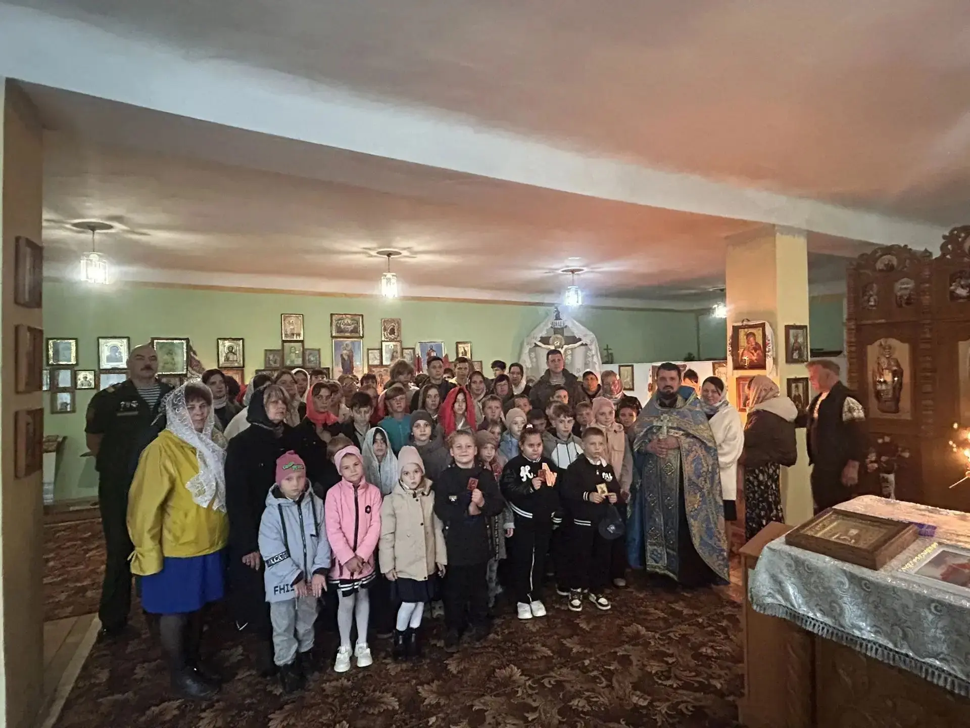 В праздник Покрова Пресвятой Богородицы ученики ГБОУ ХО "Вадимская школа Каланчакского ...