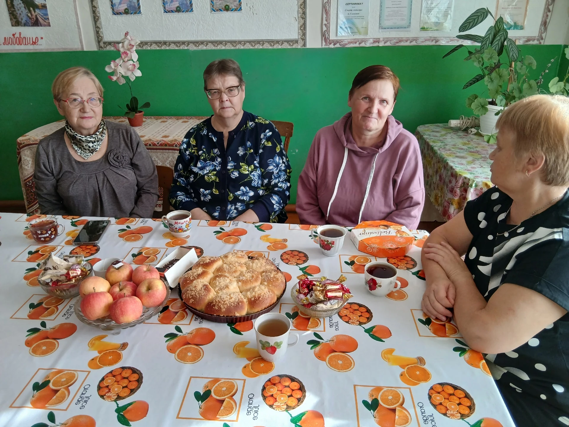 «Тепло сердец для милых и родных»: литературно-музыкальная гостиная в Самковской библио...