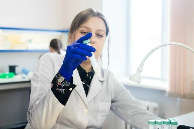 Студенты-медики НГМУ летом смогут работать в больницах региона