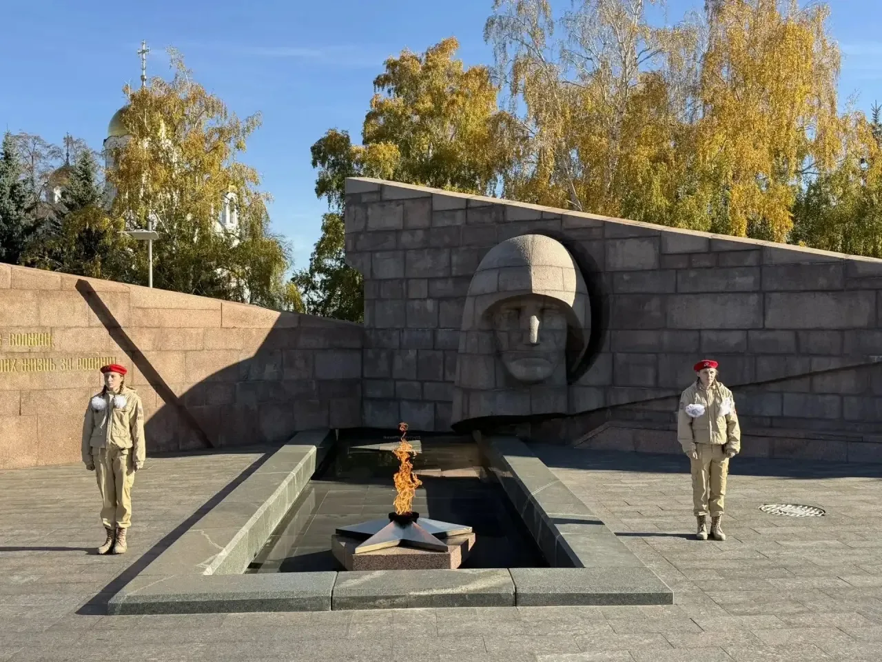 Юнармейцы на Посту №1: Память и гордость