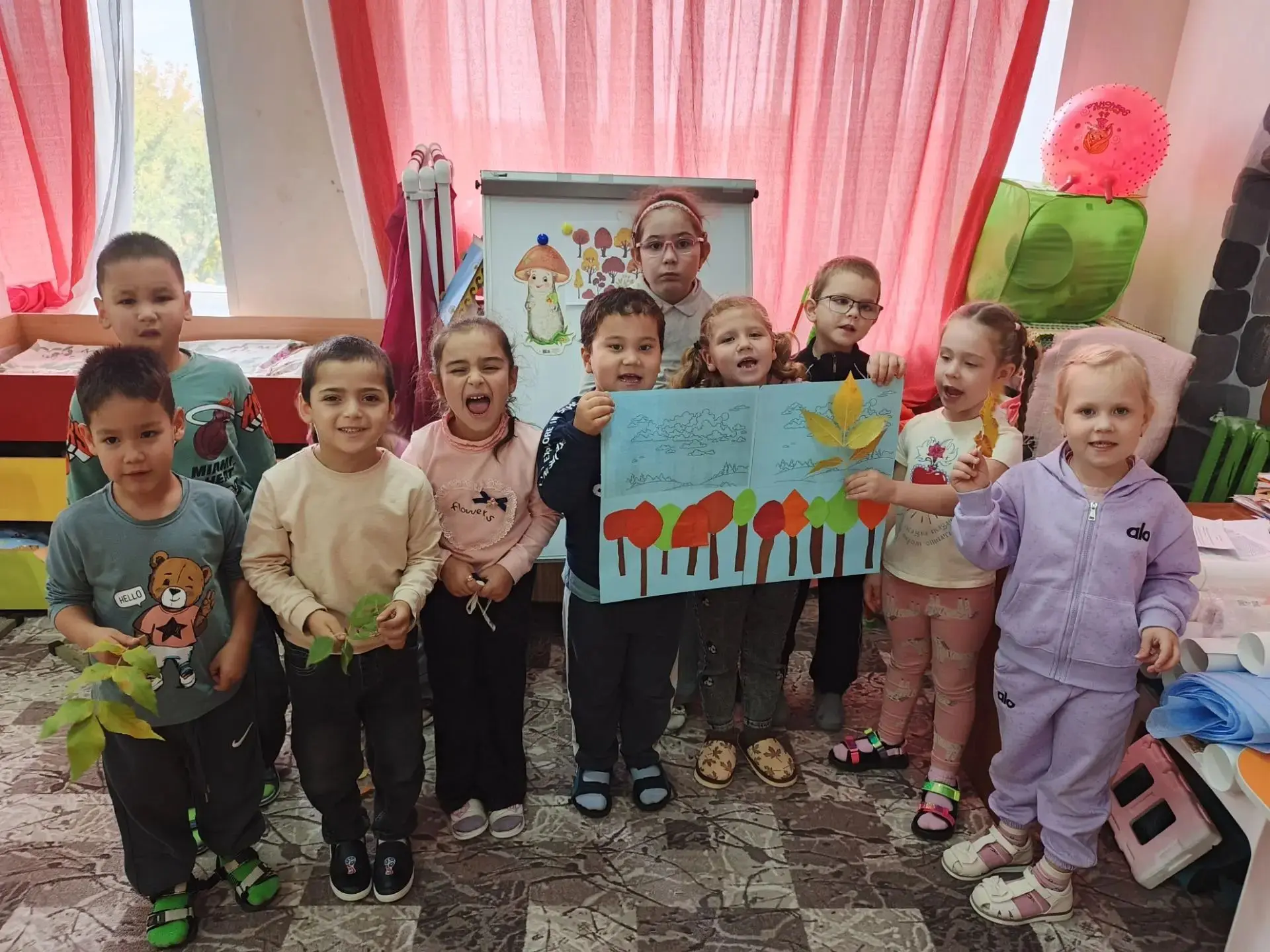 Занятие по художественному -эстетическому развитию в старшей группе.