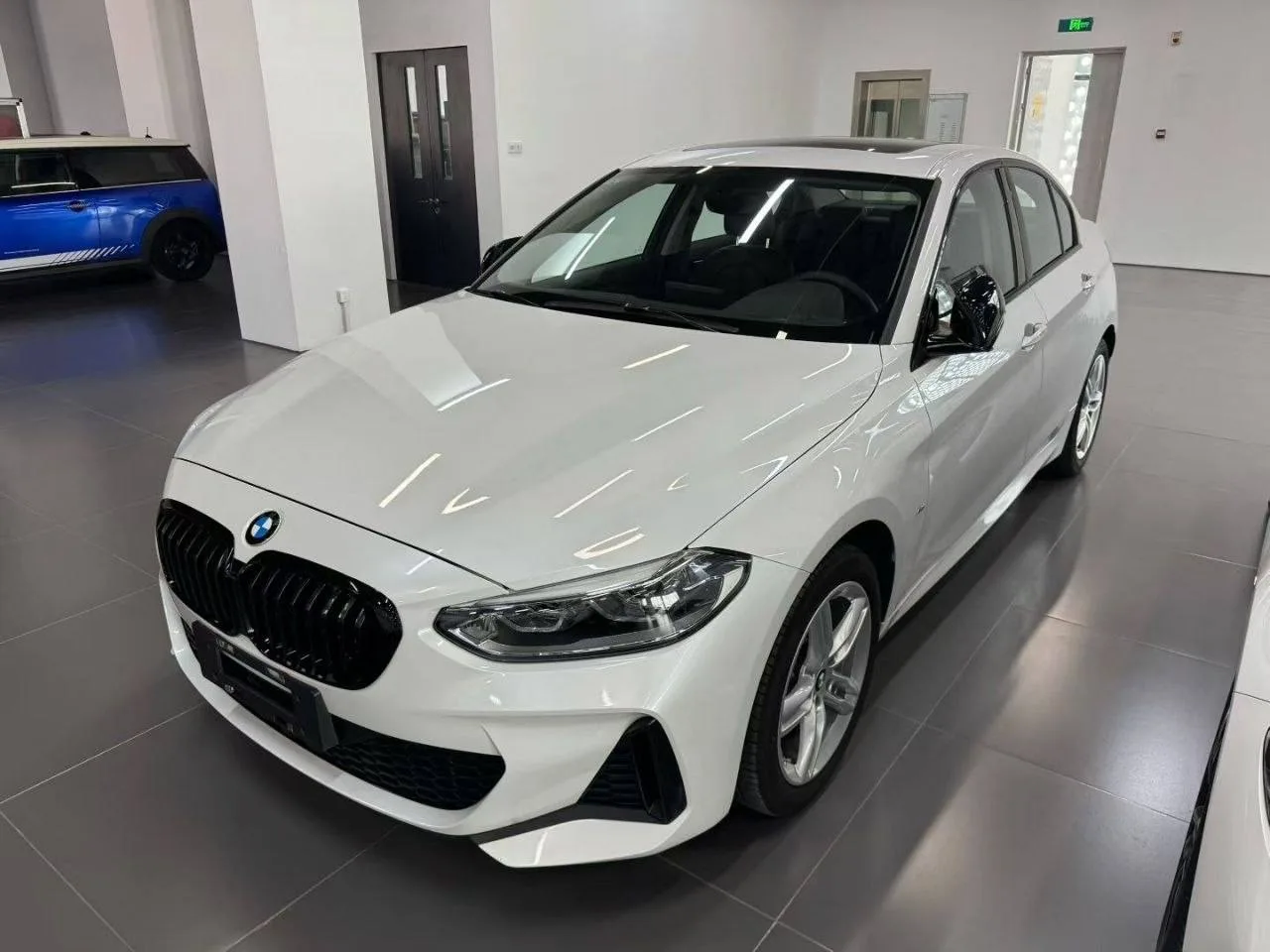 Доступен к покупке BMW 120i из Китая 🇨🇳