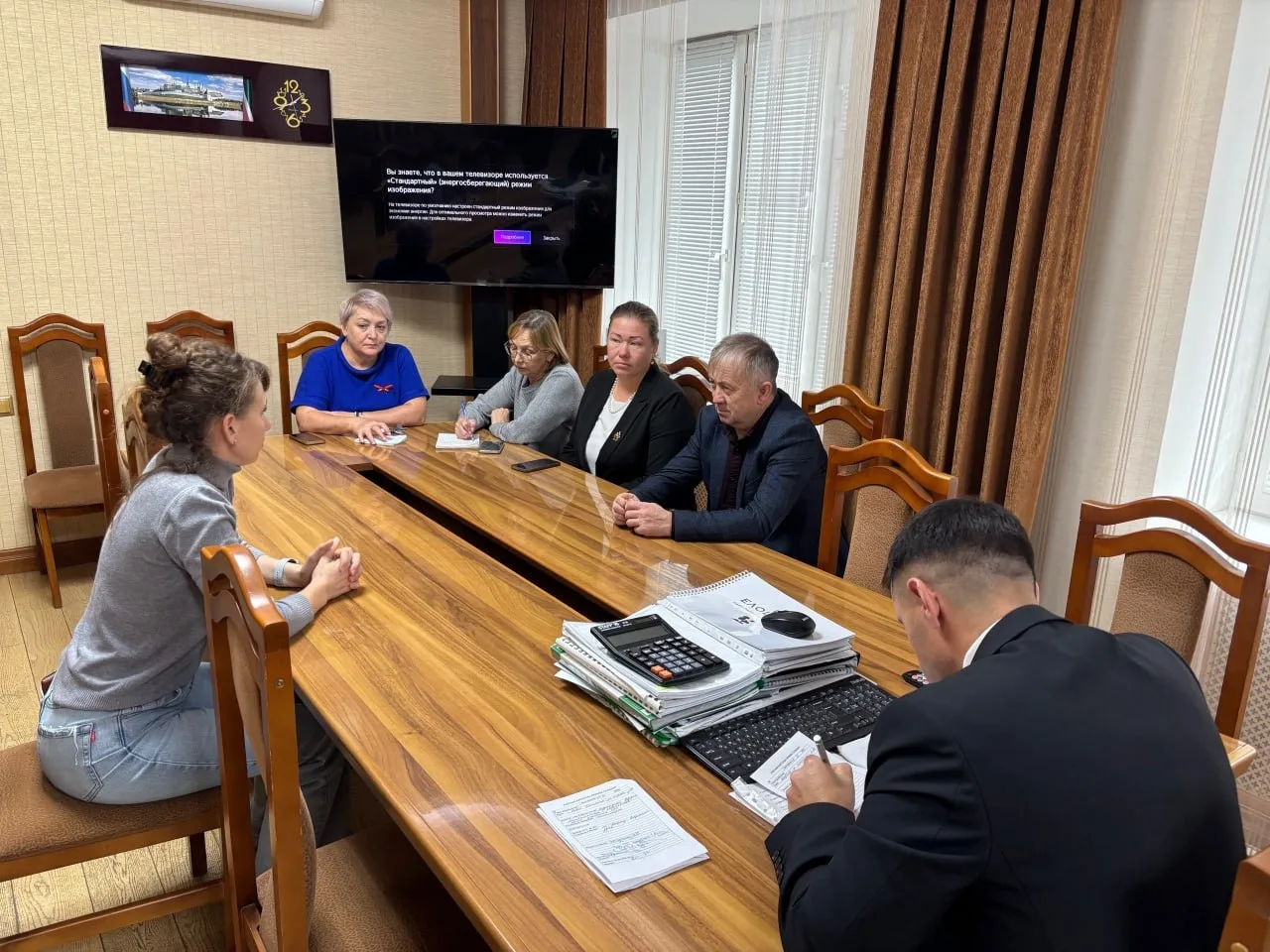 🏠 В Аксубаевском районе жители пришли с жалобами на отопление и коз