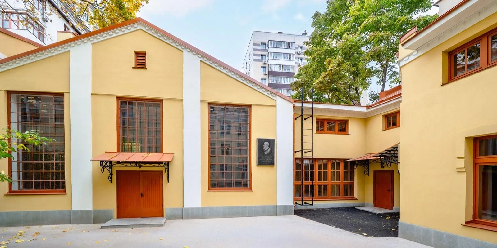🏠 Завершили реставрацию дома в Большом Афанасьевском переулке