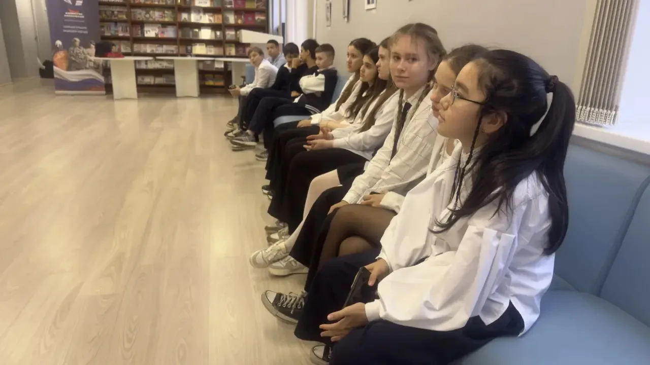 🧐 УГАДАЙ, КЕМ СТАЛИ УЧАСТНИКИ?