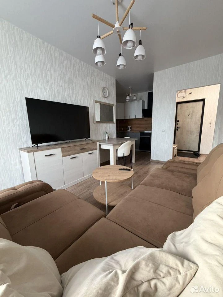 Сдам без посредников: 2-комнатная квартира, 40.2м²