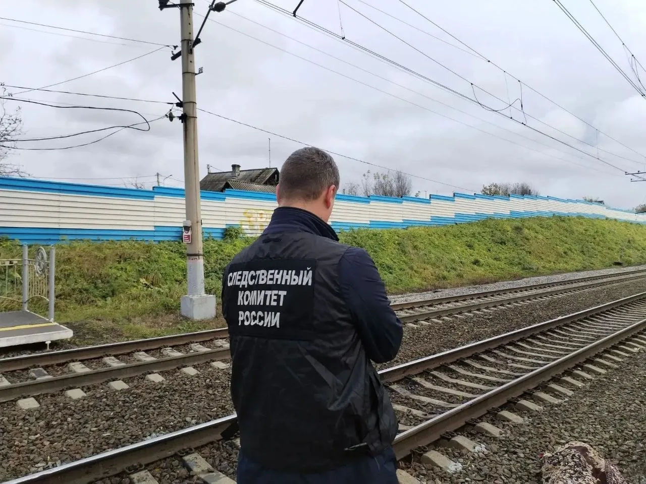 Два человека погибли на железной дороге в Кузбассе в минувшие выходные.
