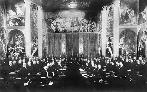 14 октября 1971 года вступила в силу Конвенция о борьбе с незаконным захватом воздушных...