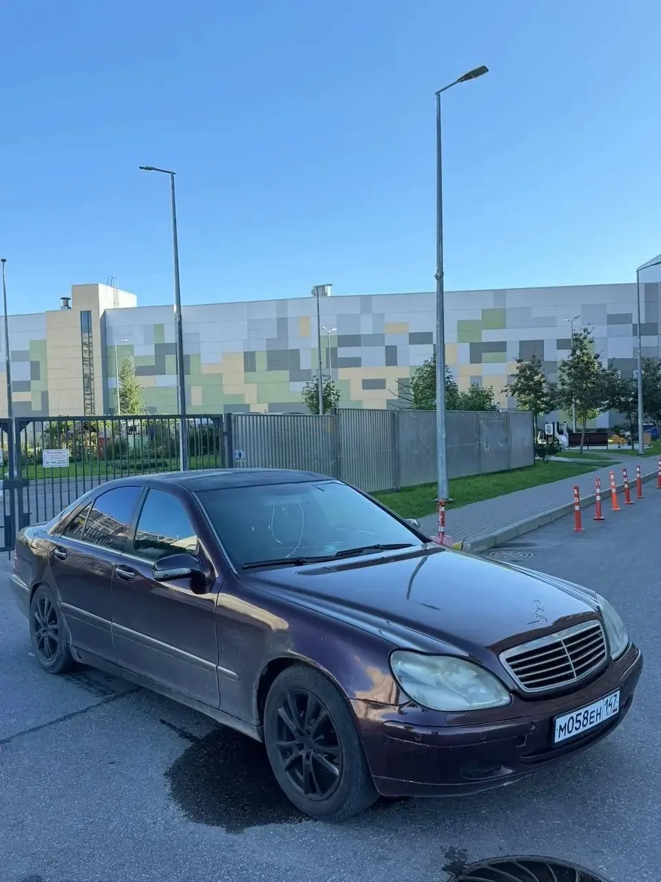 Mercedes-Benz S-Klass W220