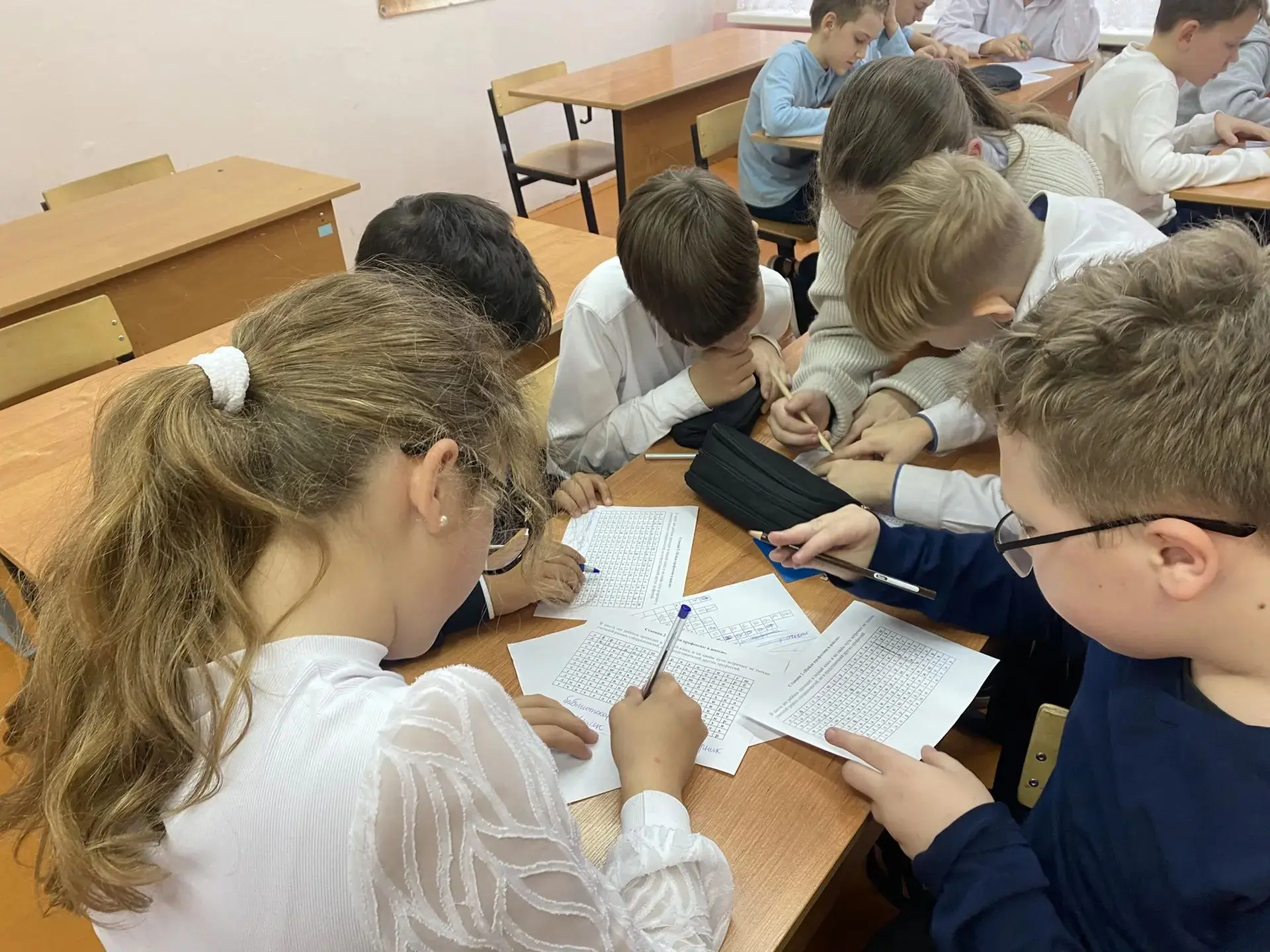 Путешествие в будущее: пятиклассники сыграли в «Мир профессий»