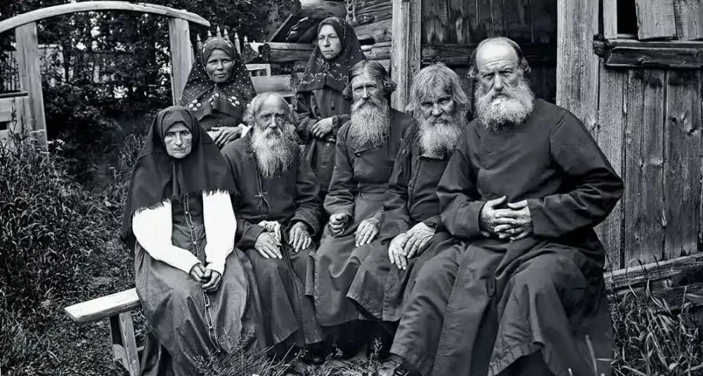 🌾 Шаниха: деревня, где вера собирала людей, а бульдозеры стёрли улицы