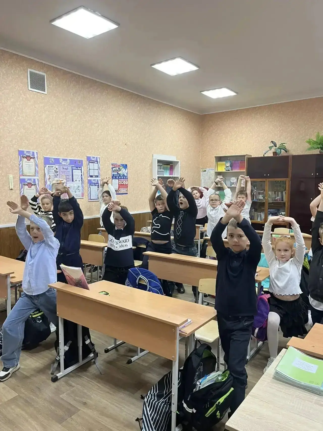 Утро в школах нашего округа проходит по-настоящему активно!