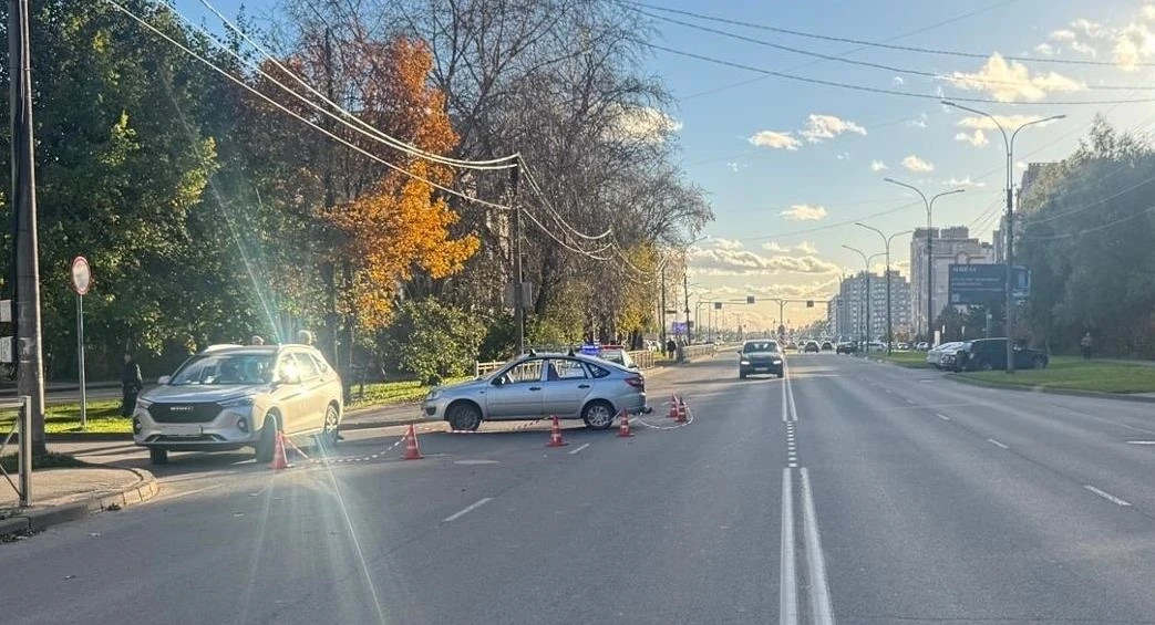 🚨🏍️ В Великом Новгороде в ДТП пострадал несовершеннолетний водитель мотоцикла