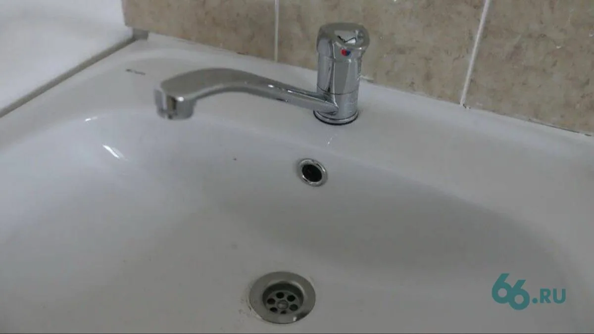 🚿 Почему возникли перебои с отоплением и горячей водой, объяснили в министерстве ЖКХ