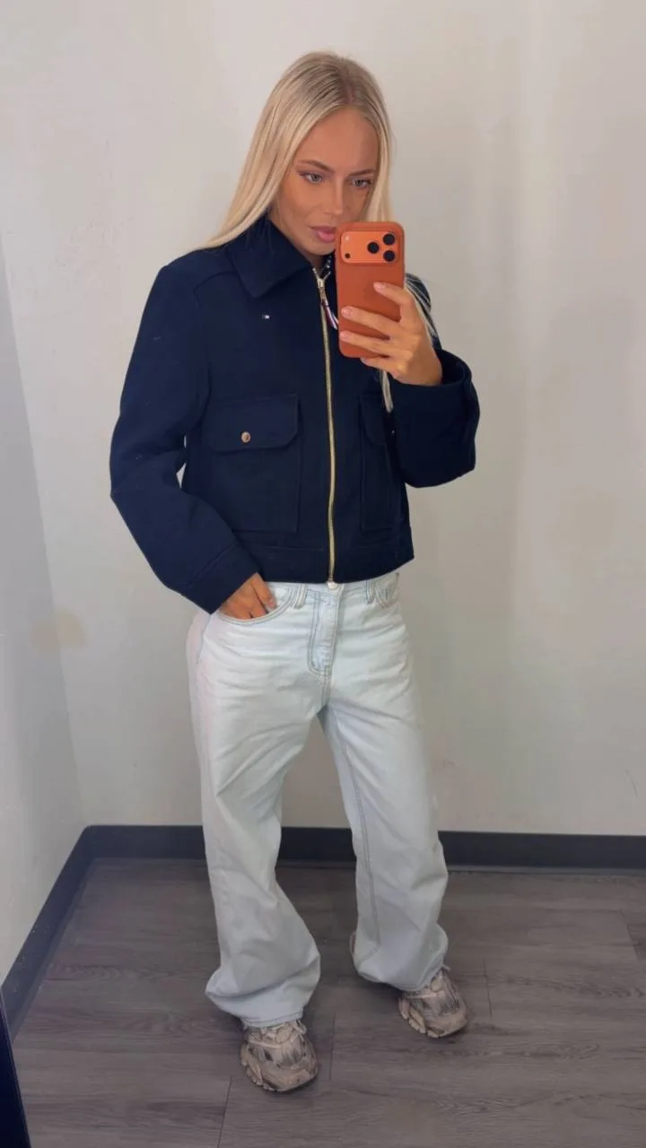 Tommy Hilfiger  🇺🇸