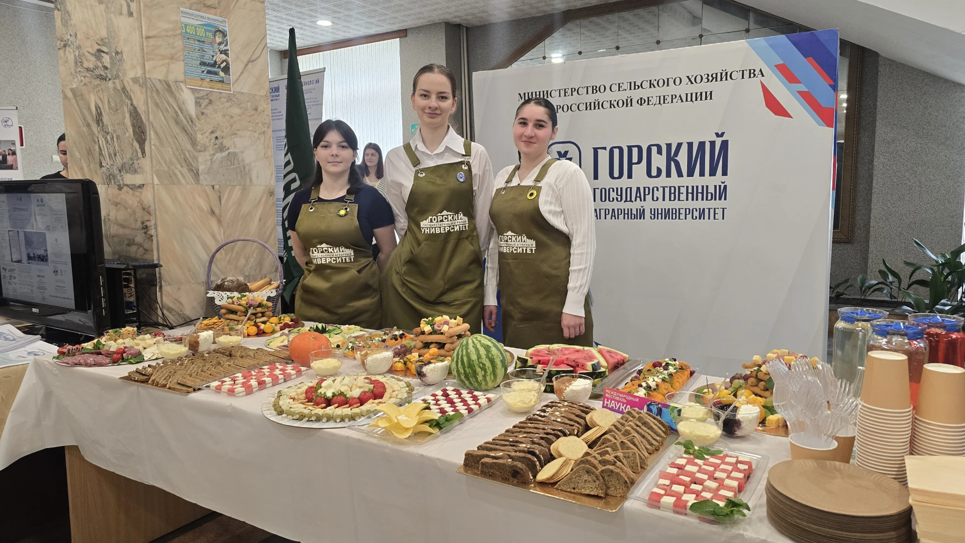 📸 Чтобы вы больше прониклись атмосферой, решили: пусть будут ещё фотографии с "Наука 0...