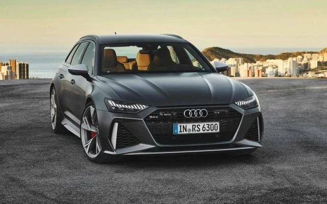 Технические характеристики Audi RS6 Avant. Габариты 4995х1951х1460 мм База 2929 мм. Сна...