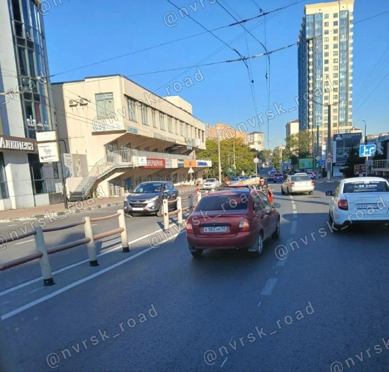 12.10.26 ДТП проспект Ленина перед Исаева.
