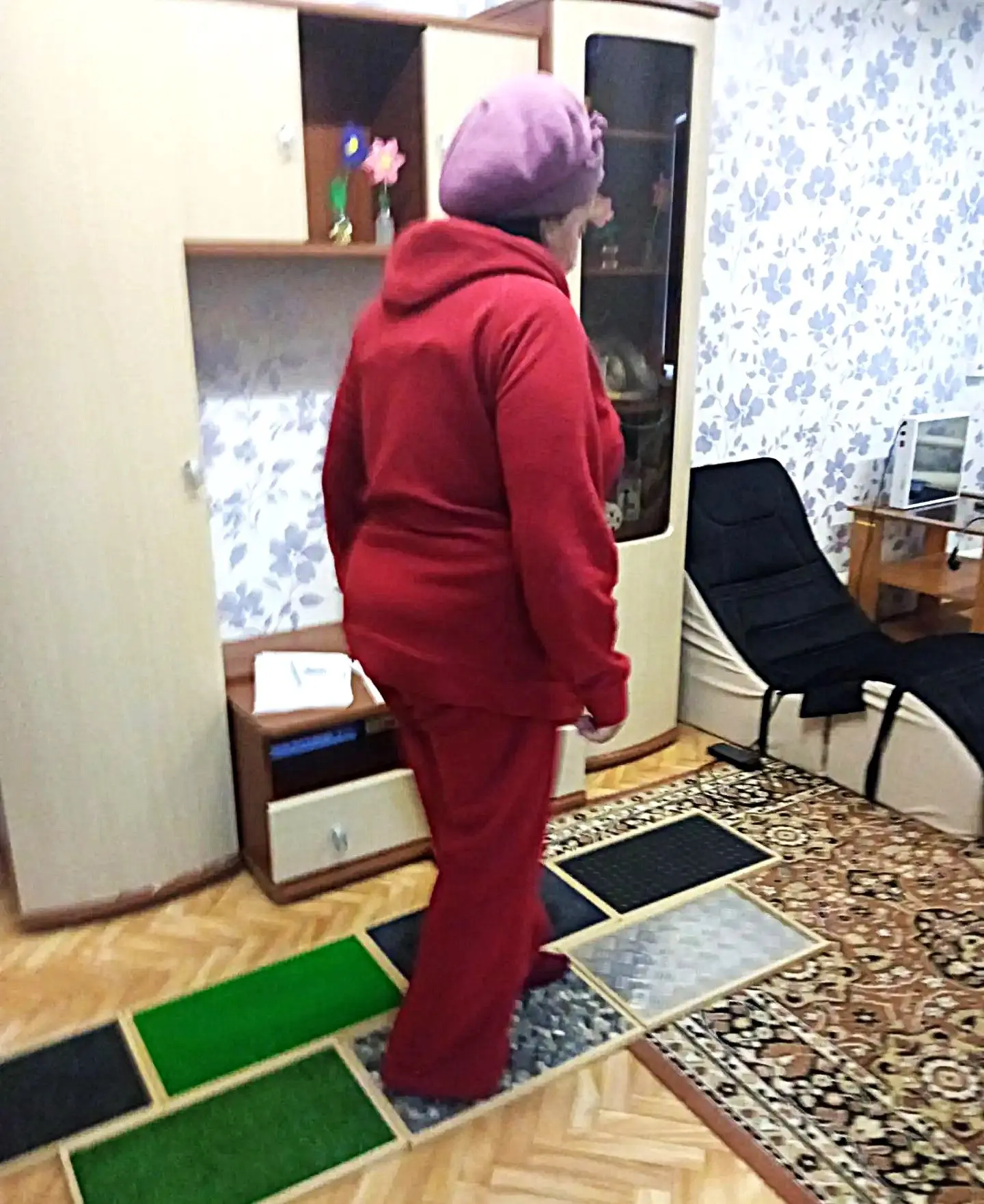 💢В ГАУ СО КЦСОН Ровенского района продолжаются занятия в «Комнате психологической разг...
