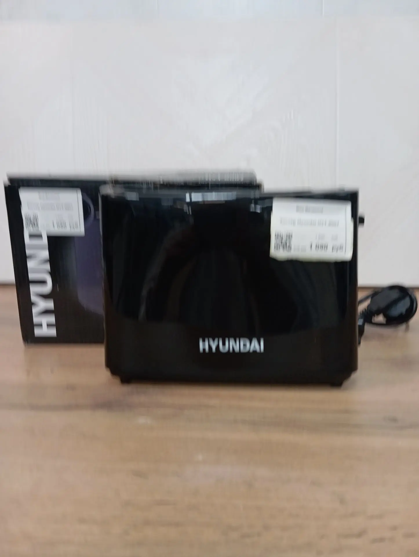 Тостер Hyundai HYT-8007 500Вт черный