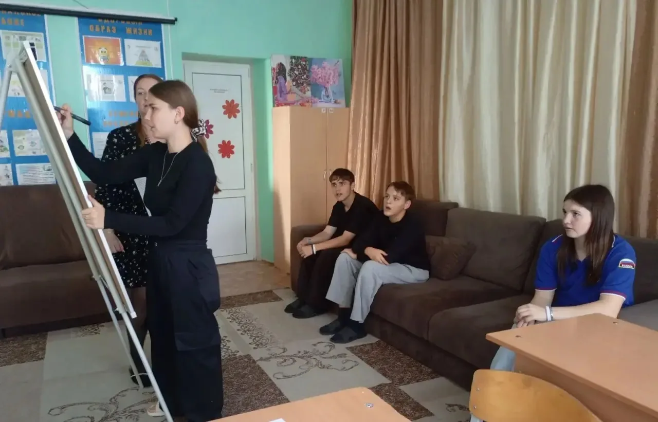 🎉 В Быковском СРЦ прошла викторина, приуроченная ко Дню сельского хозяйства! 🎉