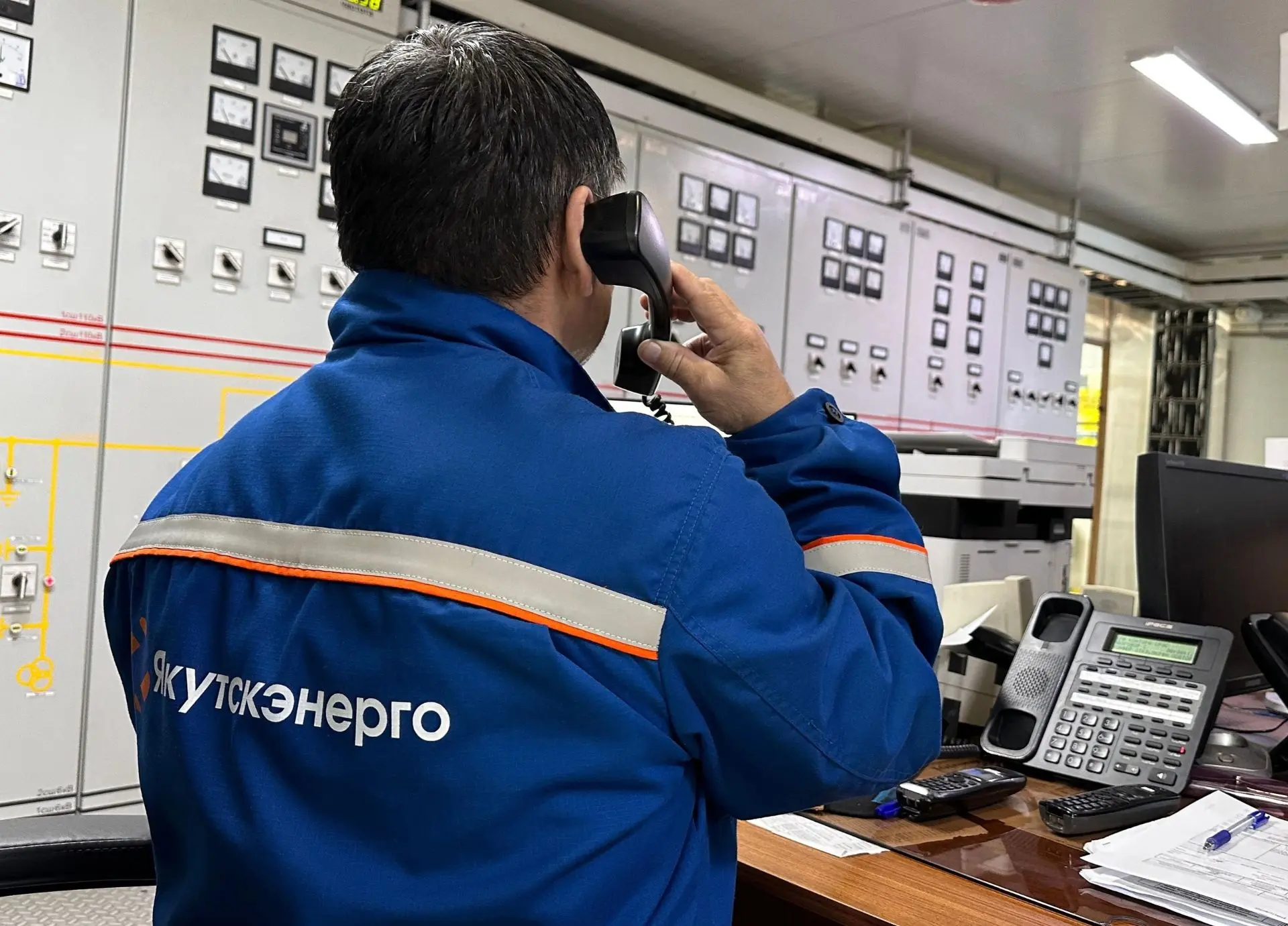 💡 Для повышения надежности энергоснабжения потребителей энергетики производят капиталь...