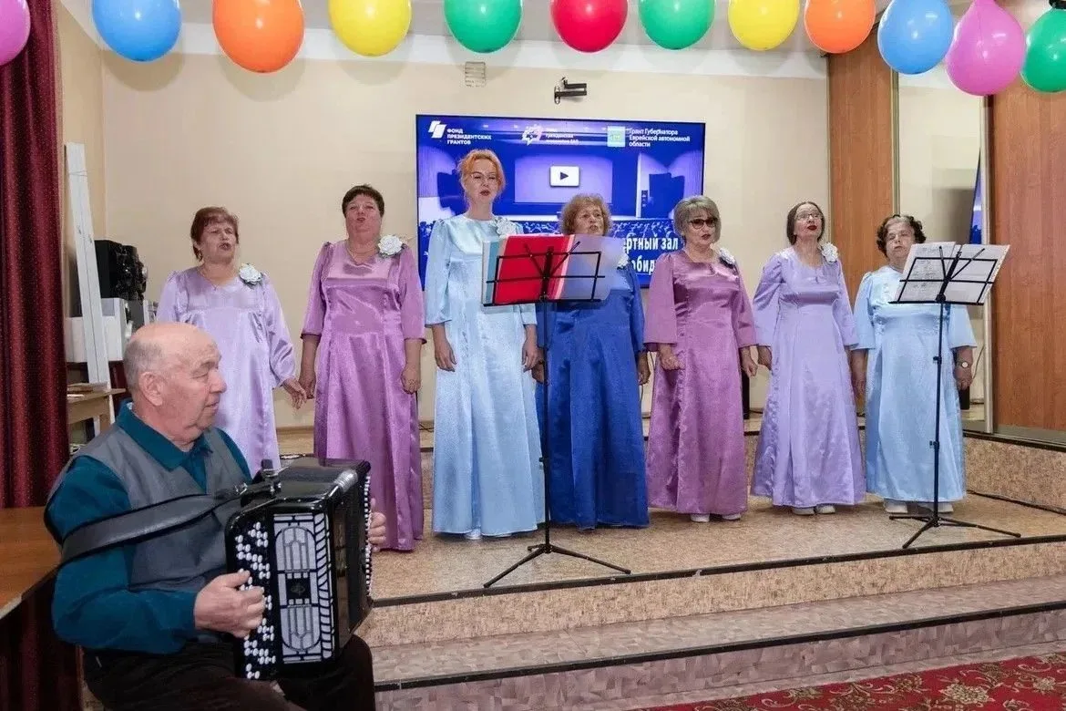 🎉 Создание киноконцертного зала для незрячих и слабовидящих завершили в Биробиджане