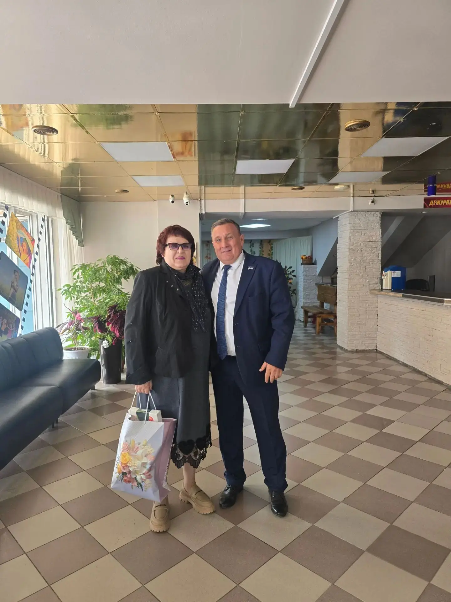 Праздник должен быть ярким👍