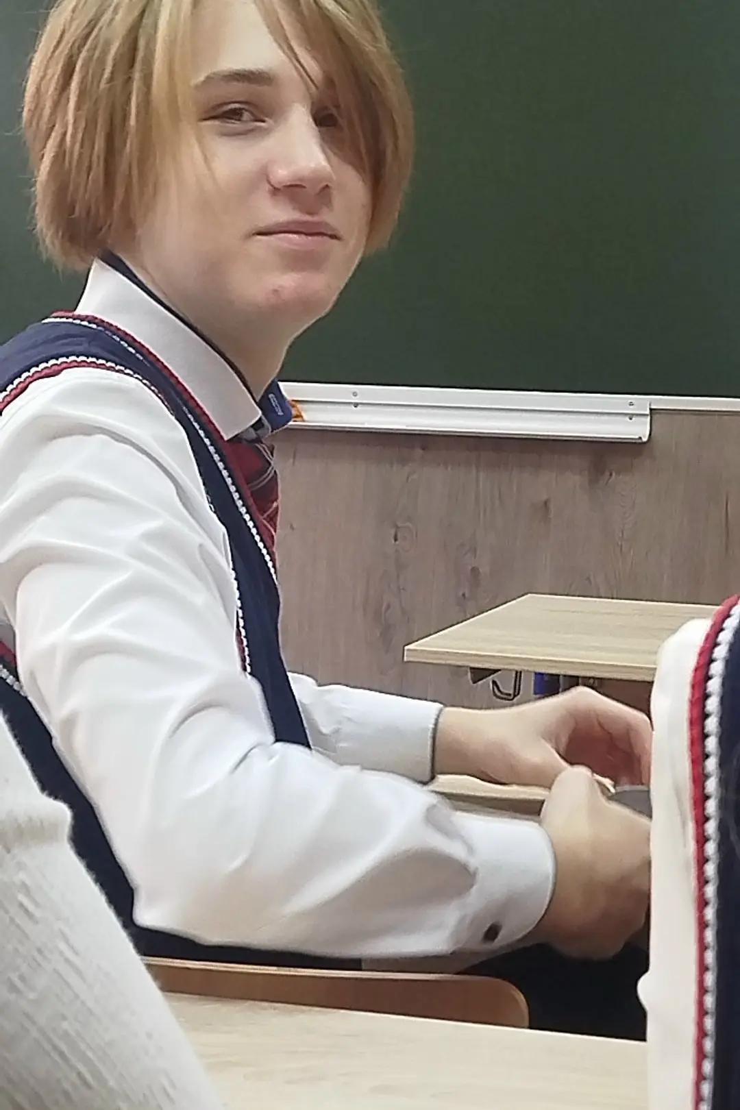 ищу этого мальчика знак зодиака ♒