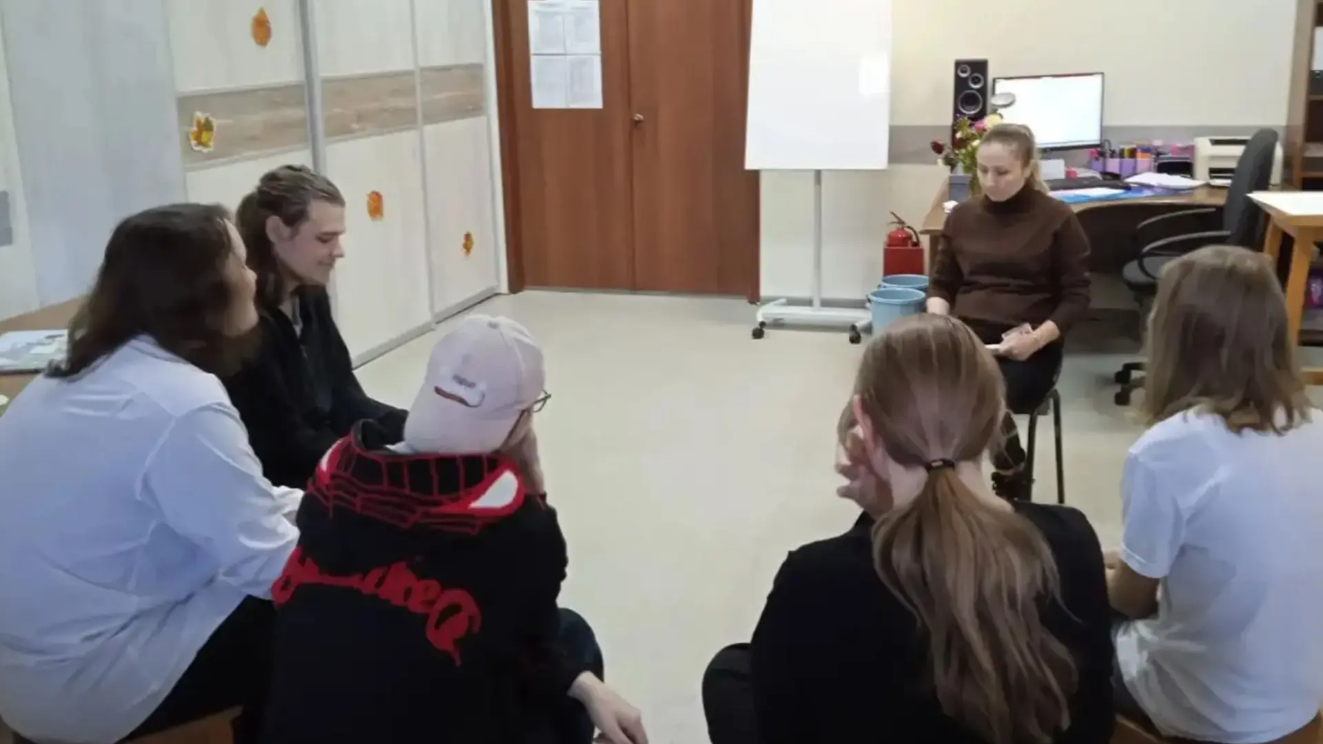 🎨Как найти свой маяк, когда вокруг шторм?