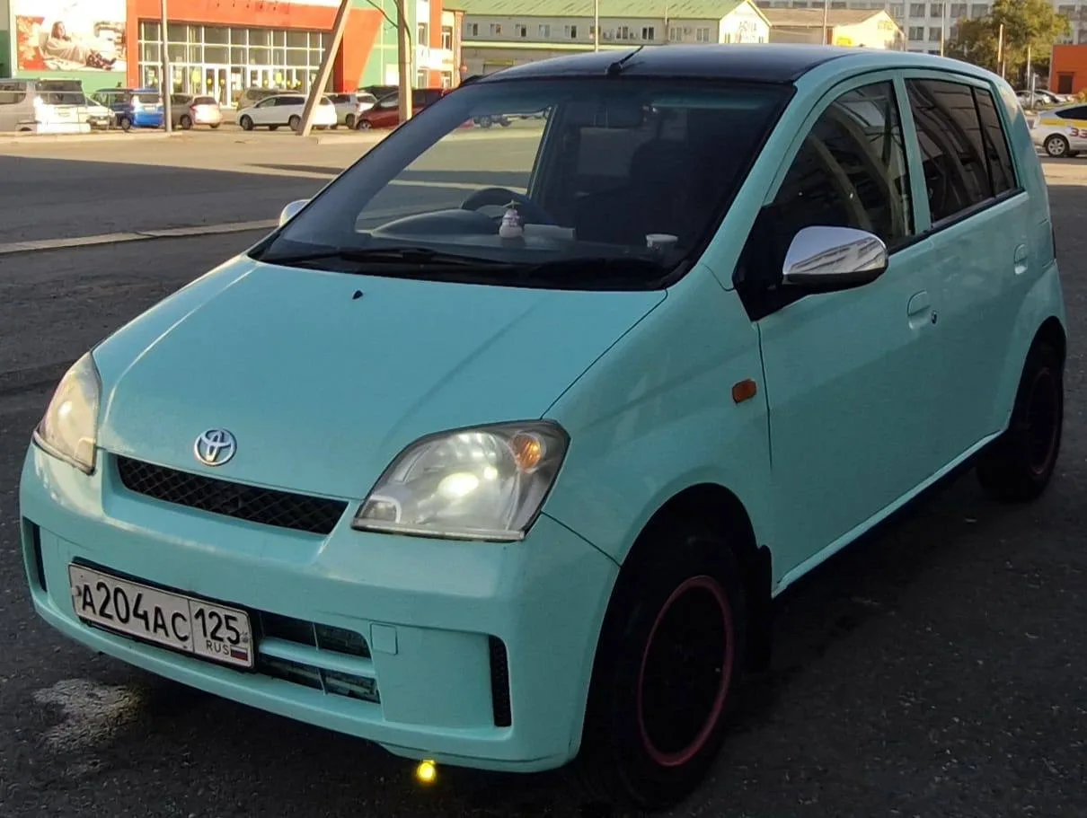 Привет.  Закинь пожалуйста в канал .  Mira 2005 год . 5 дверей! Автомат. Техника хороша...