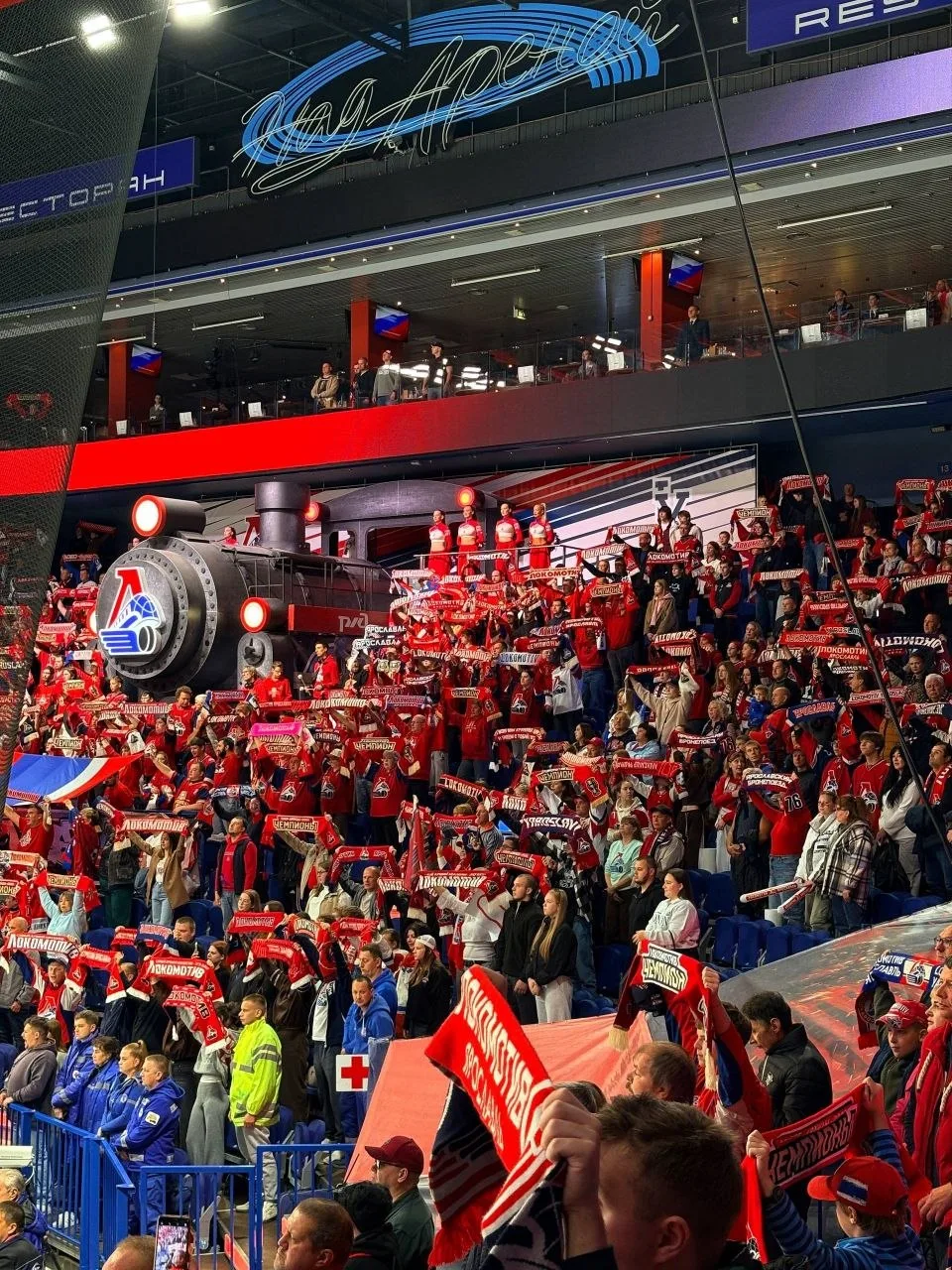 🏒 Сегодня в 17:00 нас ждёт домашняя игра «Локомотива» против минского «Динамо».