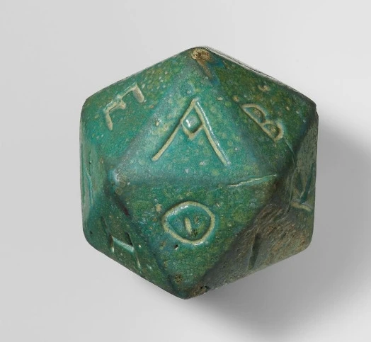 Античные d20-кубы
