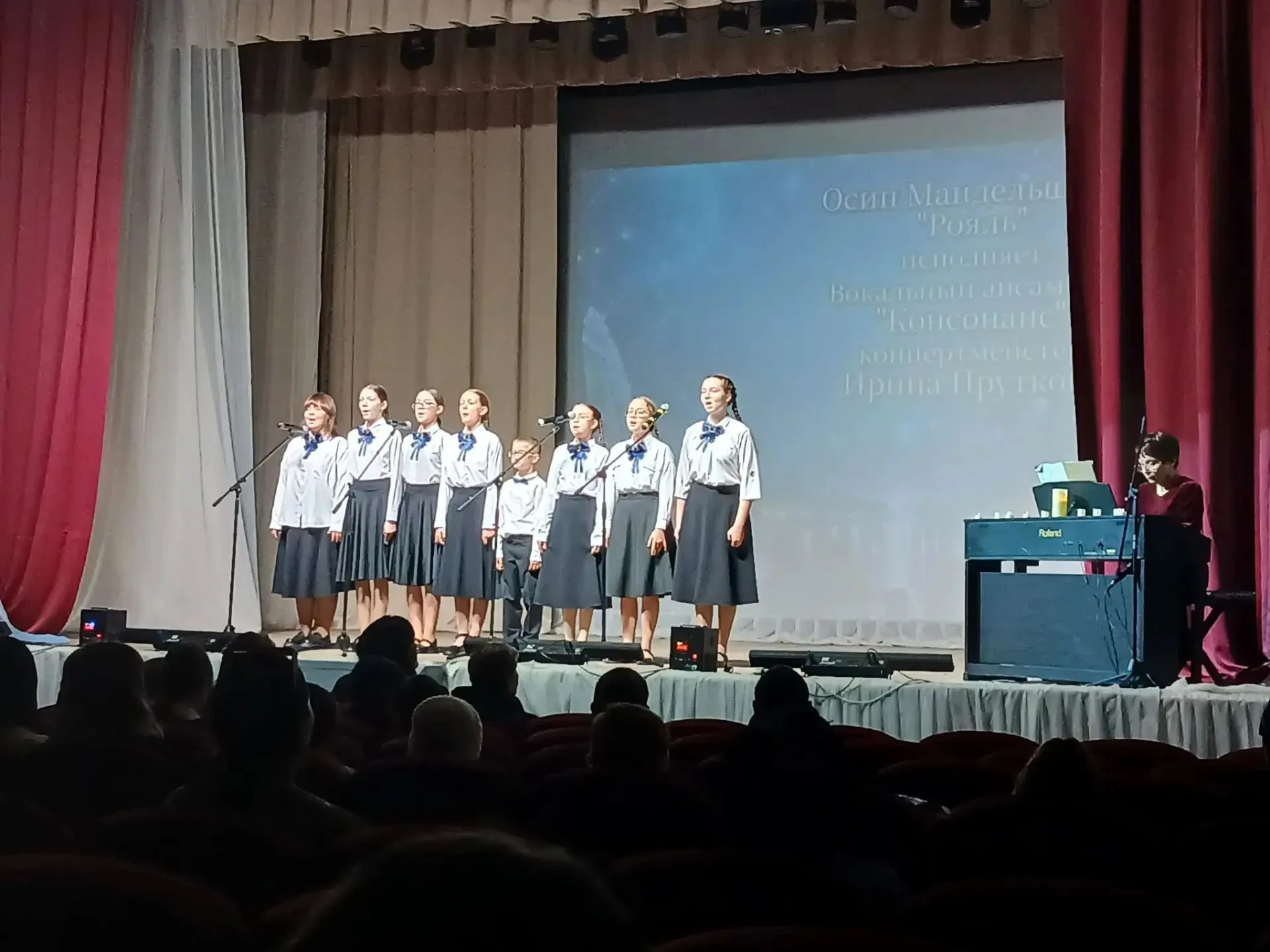 ☀Сегодня, обучающиеся Иогачской школы стали частью прекрасного культурного события. В Д...