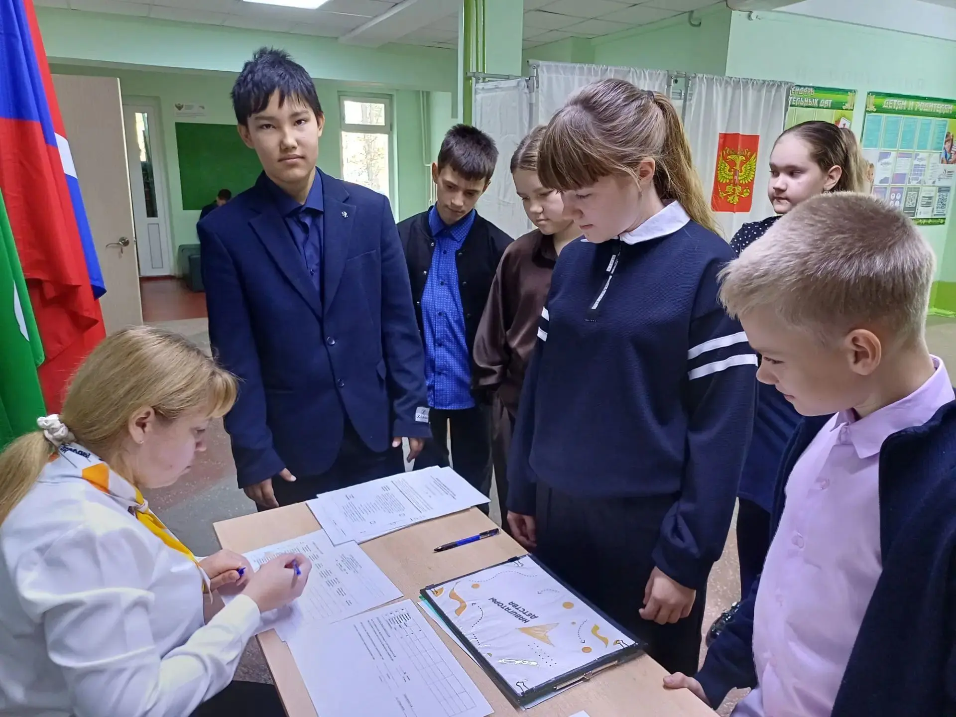 🗣️В нашей школе состоялись выборы лидера ученического самоуправления.