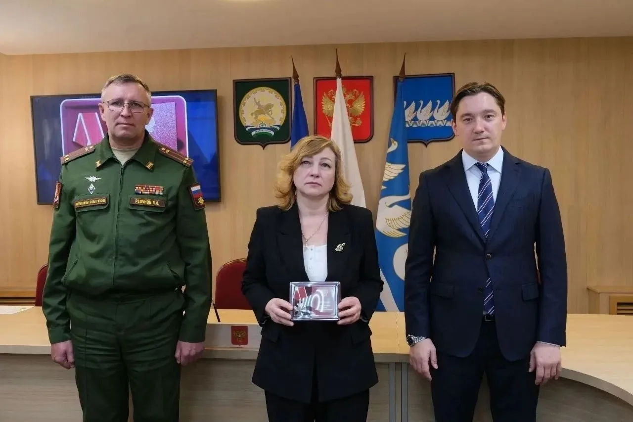Семьям погибших бойцов спецоперации из Стерлитамака передали государственные награды