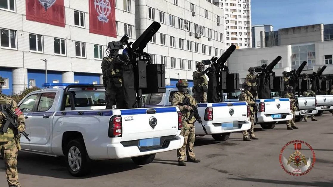 🛡 Росгвардия показала мобильные огневые группы против дронов в Москве