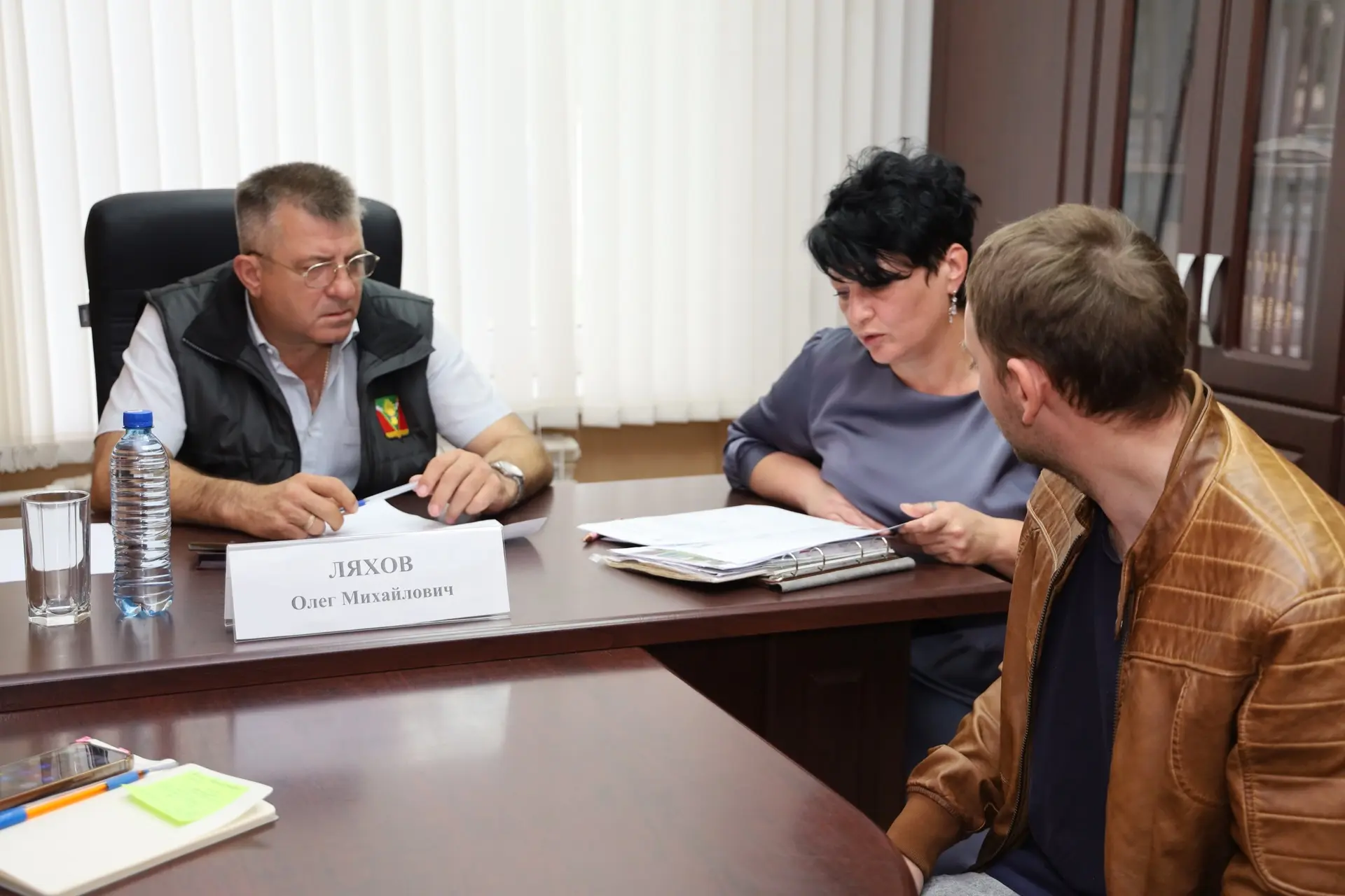 Провёл личный приём граждан.